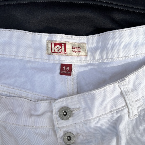 White 100% cotton shorts (plus size) - Picture 4 of 4